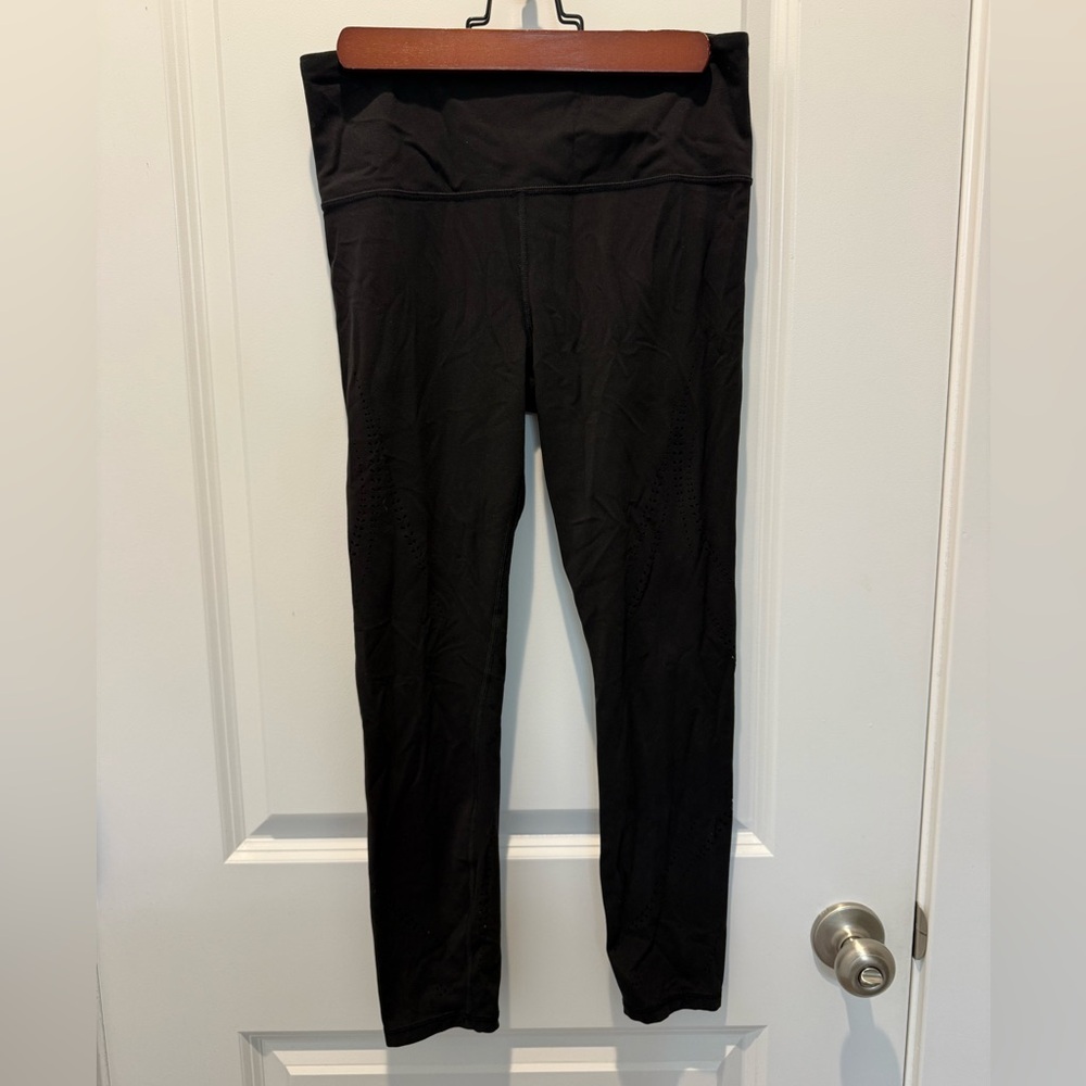Athleta Elation Lasercut Black Leggings Size M